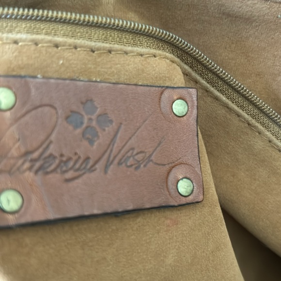 Patricia Nash all leather lined in suede bag 11 x 13 brown unique handle - Picture 9 of 9